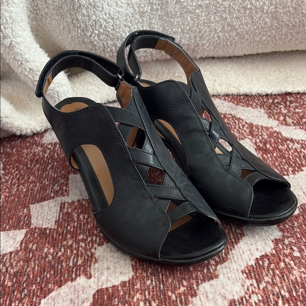 EuroSoft Elegant Black Women's Sandals